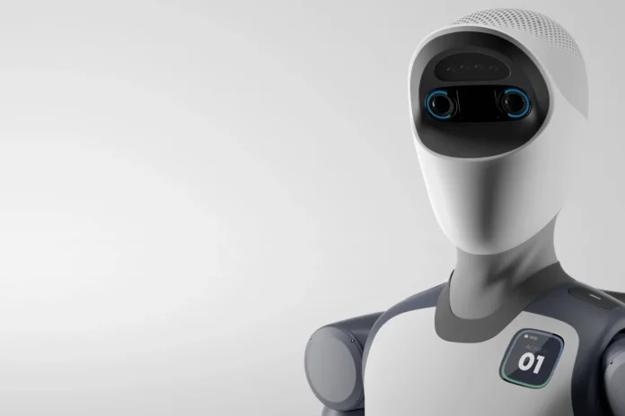 Agile Robots will bis Ende 2027 10.000 Agile 1 ausliefern – runde Formen sollen die Scheu vor Humanoiden nehmen Roboter der Marke Agile Robots (Modell nicht angegeben): Nahaufnahme von Kopf und Oberkörper eines weiß-grauen humanoiden Roboters mit leuchtend blauen Augen
